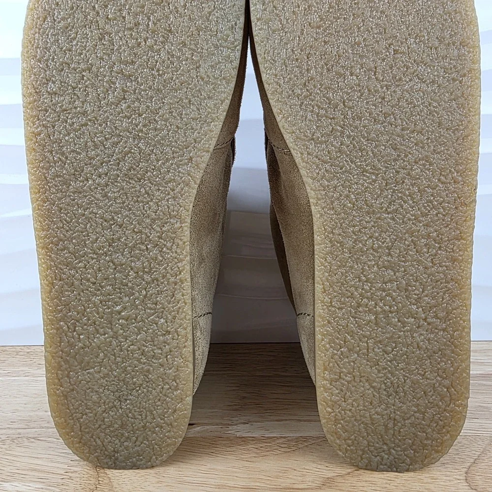 Clarks Wallaston Boots Mens Size 9.5 Sand Suede Wallabee Style Moc Toe Chukka